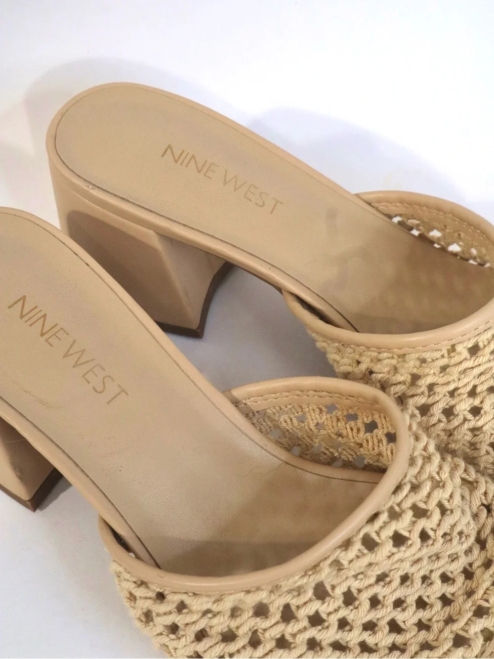 Nine West Minimalist Cane Crochet Knit Block Heel Mules Size 8